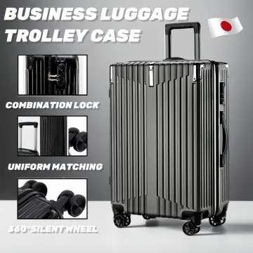 40 inch online suitcase