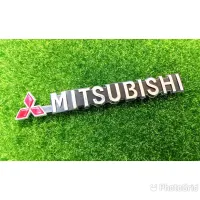 โลโก้อักษร Mitsubishi สีเงินพื้นดำ สำหรับติดท้ายรถ