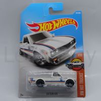 รถเหล็ก Hot Wheels DATSUN 620 สีขาว (Iz03)