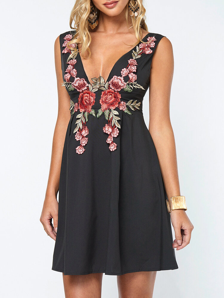 Celmia YOINS wanita Bohemia Floral Embroidery Sundress Holiday Beach Deep v-neck Tank Dresses