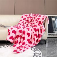 130x160/160x200cm Double-sided Velvet Plush Blanket Dairy Cow Heart Printed Throw Blanket for Home Office Travel Airplane Soft Warm Cover Blanket