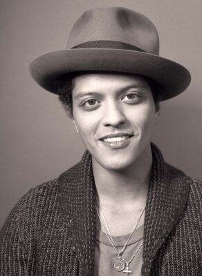 โปสเตอร์ BrunoMars บรูโนมาส์ รูปภาพขนาดใหญ่ ตกแต่งผนัง ของขวัญ Poster ของแต่งบ้าน ของแต่งห้อง โปสเตอร์ติดผนัง โปสเตอร์ติดห้อง 77poster