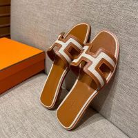 2023 new outside wear Her mmesˉslippers female leather sandals high version flat bottom beach one word drag