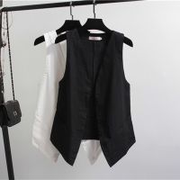 In 2022 the new black cotton and linen paragraphs short vest vest small ma3 jia3 female xia thin outer wear leisure fashion plus