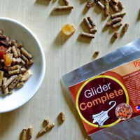 อาหารเม็ดชูก้าร์ Glider Complete 100g พาราไดซ์ อาหารเม็ดสำเร็จรูป ผสมผลไม้อบแห้ง จากUSA. แก้ปัญหาผู้ที่ไม่มีเวลาให้อาหาร