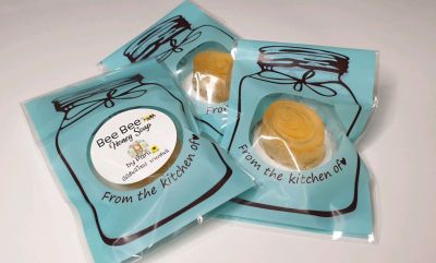 สบู่น้ำผึ้งแท้เข้มข้นสิบเท่า Bee Bee Honey Soap by Pani (พัน-นิ) (10กรัม 1ก้อน)