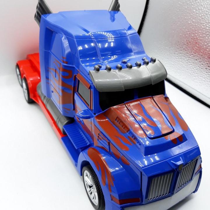 transformer-car-รถบังคับแปลงร่างเป็นหุ่นยนต์ได้-รถโมเดลบังคับวิทยุขนาด-1-14-สเกล-บังคับด้วยรีโมท-2-4-ghz-มีไฟหน้า-หลัง-แปลงร่างเป็นหุ่นยนต์ได้-บังคับเดินหน้า-ถอยหลัง-เลี้ยวซ้าย-ขวา-ความเร็ว-8-4-km-hr-