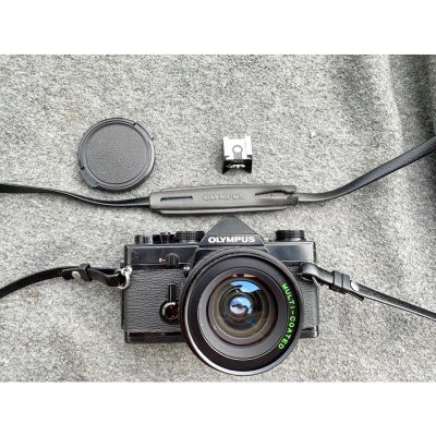 กล้องฟิล์ม olympus om1 พร้อมเลนส์ 28mm