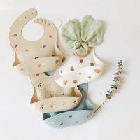 【CW】 New Baby Bibs Adjustable Print  Infant Saliva Dripping Soft Edible Silicone Dropshipping