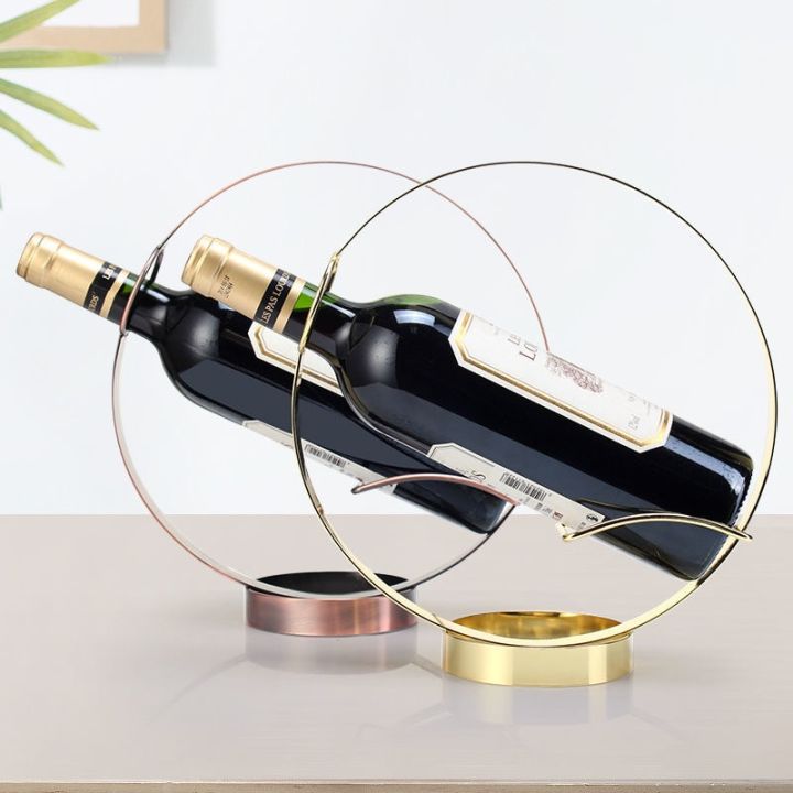 ราวแขวนถ้วยโลหะไวน์สุดสร้างสรรค์สไตล์ยุโรปที่วางไวน์ที่วางแก้วไวน์-ราวแขวนในชั้นวางการตกแต่งบ้านสไตล์ยุโรป