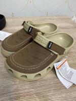 CROCSครอส Yukon Vista Clogs รองเท้าลำลองผู้ชาย