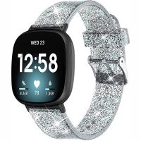 {zhiyun Watchshop}วงดนตรีที่เข้ากันได้กับ Fitbit Versa 3 /Fitbit Sense Soft Glitter Silicone Sport Wristband Strap สำหรับ Fitbit Sense และ Versa 3