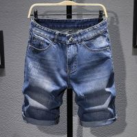 กางเกงขาสั้นสำหรับผู้ชายกางเกง Celana Pendek Denim เข้ารูปสำหรับฤดูร้อน2023กางเกงผู้ชายทรงหลวมกางเกงยีนส์จับคู่ได้ทุกชุดยืดระดับไฮเอนด์ Q346