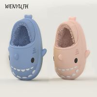 [Cocco figure-]3D CartoonHome รองเท้าแตะสำหรับเด็ก BoysWinter Warm Plush Anti Skid SoftBaby เด็กวัยหัดเดินในร่มในครัวเรือน Shoes