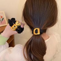 GHTNES ย้อนยุค คลาสสิค สไตล์โลหะ ที่ยึดหางม้า หัวใจรัก ที่คาดผมสีดำ Scrunchies สไตล์เกาหลี แหวนผม เชือกผมตัวอักษร อุปกรณ์ผมหญิง