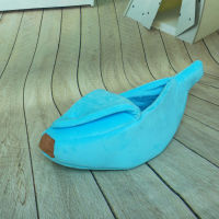 For Dog Bed Cats Litter Box Pet Accessories Supplies Plush House Cartoon Banana-Shaped Chats Nest Keeps Warm Breathable Kennel