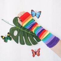 Sundoddes ที่อุ่นแขนลายปลอกแขนแบบคลุมข้อมือรุ้งสำหรับสาวออนปลอกหุ้มมือบางยืดหยุ่นได้สำหรับกลางแจ้งฤดูร้อนถุงมือถัก