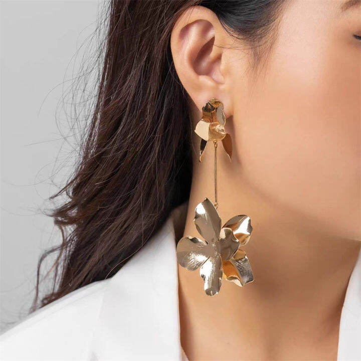 big-ear-jewelry-korean-dangle-earrings-flower-dangle-earrings-geometric-dangle-earrings-exaggerated-dangle-earrings