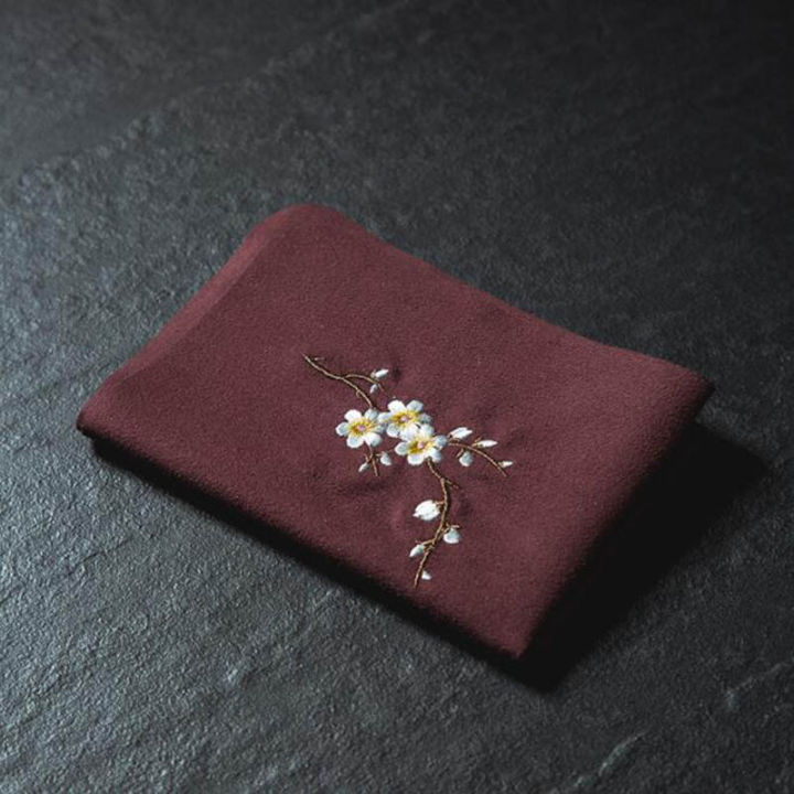 5pcs-vintage-embroidered-tea-napkins-cloth-plum-flower-pattern-bowl-teapot-cleaning-towel-desktop-tea-ceremony-accessory