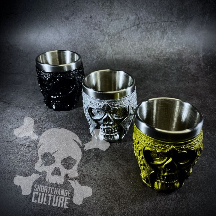 ของสะสม-แก้วช็อตลายนูน-รูปหัวกะโหลกนักรบ-warrior-skull-shot-glass