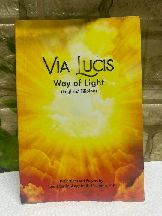 VIA LUCIS Way of Light (English/Filipino) Reflections and Prayers (4.