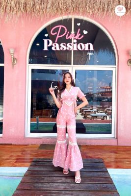 Pink Passion Set ชุดเซ็ต 2ชิ้น ผ้าปักลายหัวใจ เสื้อปักมาเรีย สีชมพูตุ่นๆใส่แล้วไม่คลำปลายขาเเต่งระบายสวยสุดๆ