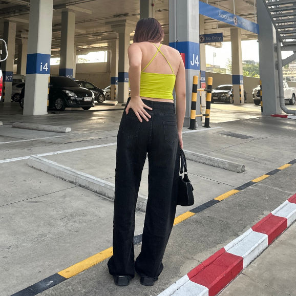 riri-jean-trousers-กางเกงยีนส์เอวสูงขายาวทรงกระบอกใหญ่-ยีนส์เอวสูงลิซ่า-ยีนส์เอวสูงเท่ๆ-กางเกงขายาวกระบอกใหญ่