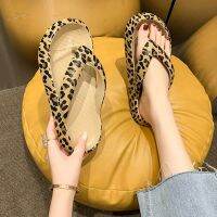 Soft Eva Womens Flip Flops Summer Unisex Eva Slippers Leopard Outside Beach Slides Woman Cloud Flip Flops Non-Slip Plus Size