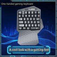 คีย์บอร์ดเกม Rainbow Backlit ขนาดเล็ก35คีย์ One Handed Controller Lightweighted Wrist Rest Gaming Keypad สำหรับ Gamer Video Gaming