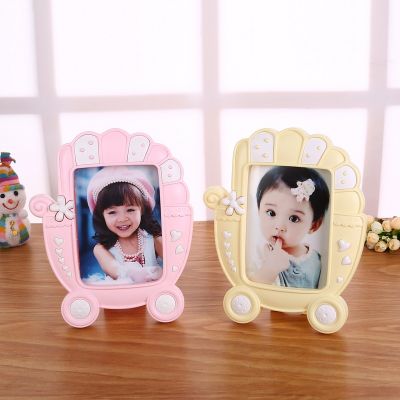 7-inch Baby Stroller Photo Frame Cartoon Cute Childrens Plastic Baby Carriage Picture Frames Home Decorations Ornament