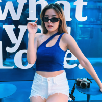 Serena Crop-Top (เสื้อครอป)  - Royal Blue (READY-TO-SHIP)