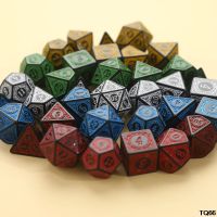 【CW】 New 7pcs/set dices Polyhedral 7-Die Carved Pattern Set of D4 D6 D10 D  D12 D20 for RPG DND