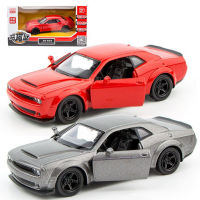 โมเดลรถยนต์1:36 Dodge Challenger โมเดลรถของเล่นโมเดลรถอัลลอยรถจำลองสูงของเล่นสำหรับเด็กผู้ใหญ่