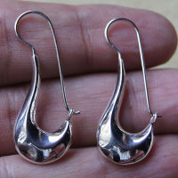 Earrings curve lovely Thai dangle ball sterling silver สวยงาม โค้งตำหูน่ารักสเตอรลิงซิลเวอรใช้สวยของฝากที่มีคุณค่า ฺชาวต่างชาติชอบมาก