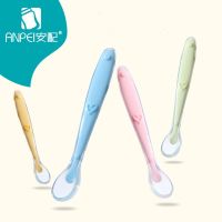 Safety High Quality Baby Soft Silicone Feeding Spoon Tableware 4 Colors Infant Spoons Feeder Flatware For Kids Gift Feeding Tool Bowl Fork Spoon Sets