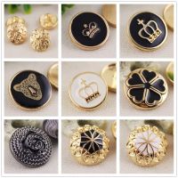 10 pcsGold metal button in Gold color geometric patterns and buttons garment accessories DIYmaterials Black point oil button