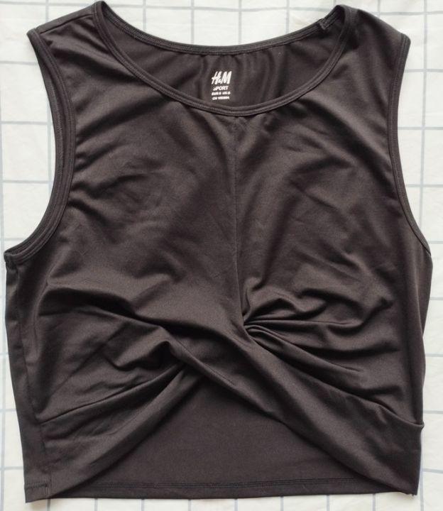 เสื้อกีฬา-เสื้อโยคะ-เสื้อวิ่ง-h-amp-m-สีดำสนิท-ไซส์-s30-38-สภาพเหมือนใหม่-มาก