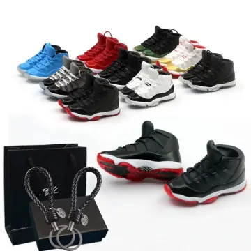 Wholesale Plastic Pvc 3d Aj1 Jordan1 Yeezy Basketball Mini Shoes Sneaker  Keychain From m.