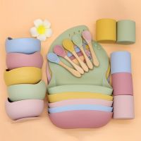 4PcsSet Baby Feeding Tableware NonSlip Silicone Bibs Bowl Spoon Fork Children Bib Cup Sets Waterproof Baby Supplies for Kids