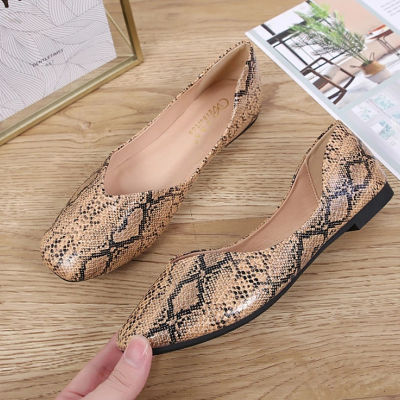 BEYARNE Snake pattern square toe flats woman soft bottom shallow moccasins comfy ballet shoes ladies casual plus size35-41loafer