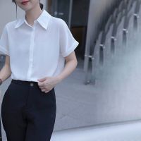 Chiffon work loose white short-sleeved shirt female xia han edition student interview the drape career suits large size shirt