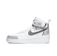 【พร้อมส่งของแท้?/ รุ่นนี่ใส่ตรงไซส NIKE Air Force 1 High High แฟชั่น รองเท้ากีฬา（สินค้าพร้อมกล่อง อุปกรณ์ครบ จัดส่งฟรี）