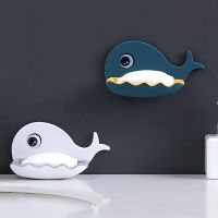 Shower Portable No Punching Fish Shape Soap Box Dish Holder Pads Bathroom Storage Tray Rack Accessories Organization Supplies Soap Dishes