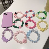 Korea Cute Love Heart Floral Beaded Bracelet Phone Chain Acrylic Pendant For iPhone 14 13 Flower Anti-Lost Chain Hanging Jewelry