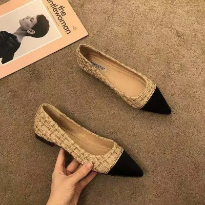 [COD] New style chain matching fragrant flat single shoes female version all-match pointed toe shallow mouth soft-soled