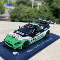 รถของเล่นหุ่นอัลลอยโลหะรถ Diecast จำลองรถแข่งของเล่น MC Trofeo 1:43 2014กระจกคาร์บอนไฟเบอร์ของมาเซราติแกรนเทริสโมสำหรับเด็ก