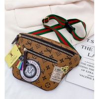 Ready Stock ! ufo Badge belt bag Mens and womens shoulder bags Fashion shoulder bag