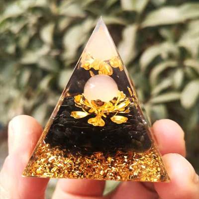 【คลังสินค้าพร้อม】Zir Mall Original Healing Crystals Amethyst Crystal Pyramid For Meditation Energy Balance Protection Crystals Decor Chakra Healing Pyramid Crystal
