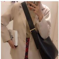 chic casual simple bag female 2020 new Korean fashion r wild student one-shoulder messenger bucket bag