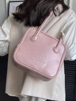 High-end bags 2023 new spring and summer solid color casual all-match single shoulder bag texture red armpit bag womens bag 【QYUE】